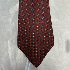 Oxford Shop Red Polka Dot Patterned Men's Tie All Silk Woven in England
